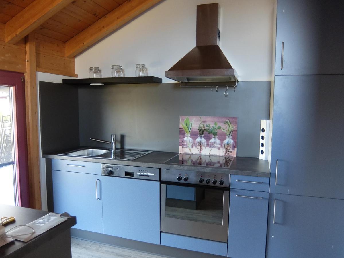 Blaues Haus - Une Maison Bleue Hetzerath Buitenkant foto