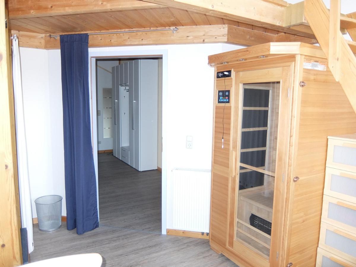 Blaues Haus - Une Maison Bleue Hetzerath Buitenkant foto